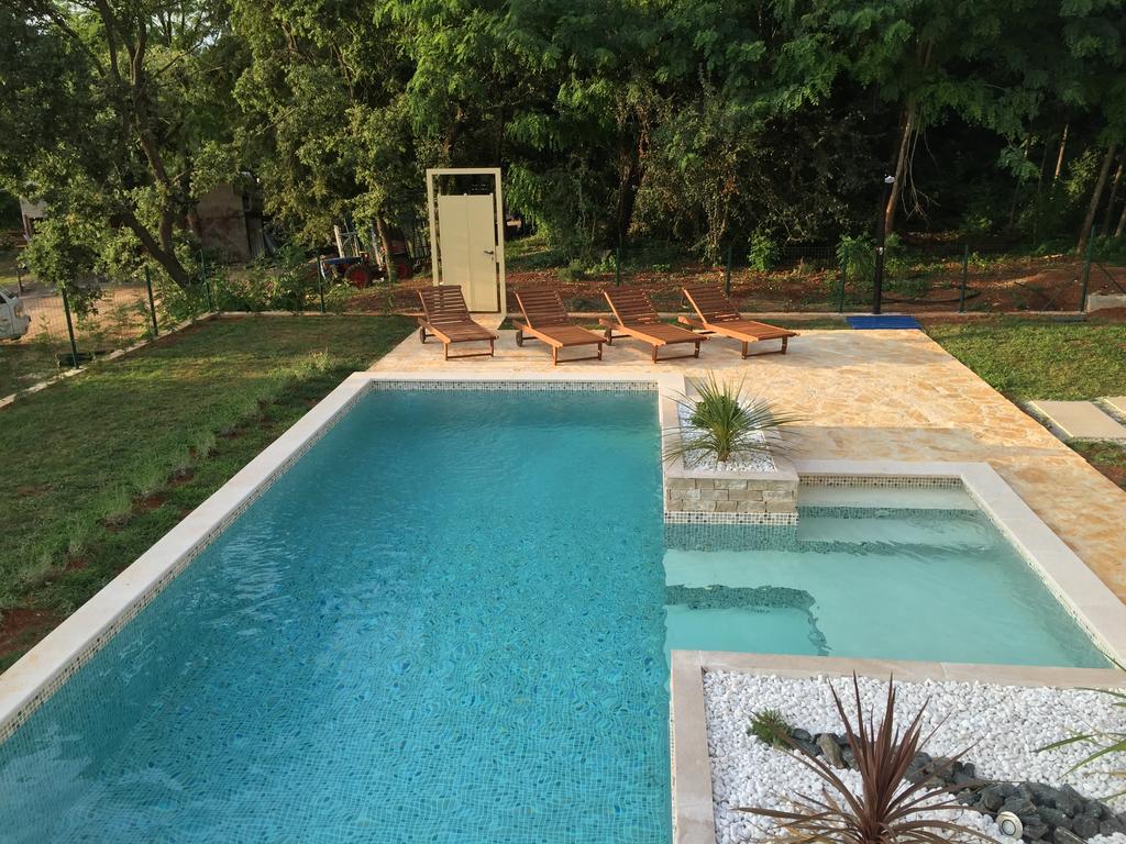 Holiday Home Maver Forty 波雷奇 外观 照片